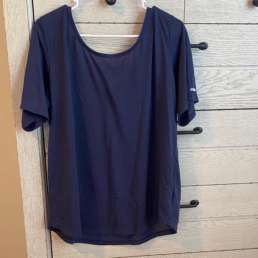 Columbia Women's Dark Blue Short Sleeve Top
